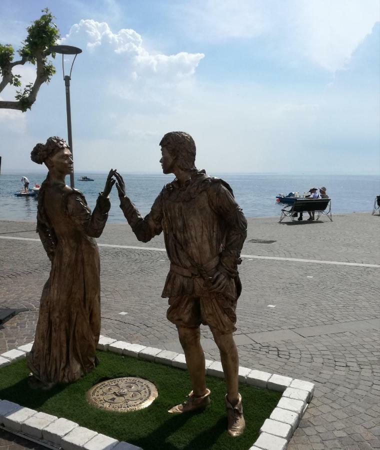Via XX Settembre 1 Villa Гарда Екстериор снимка